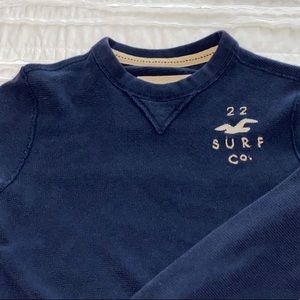 hollister crew neck navy sweater